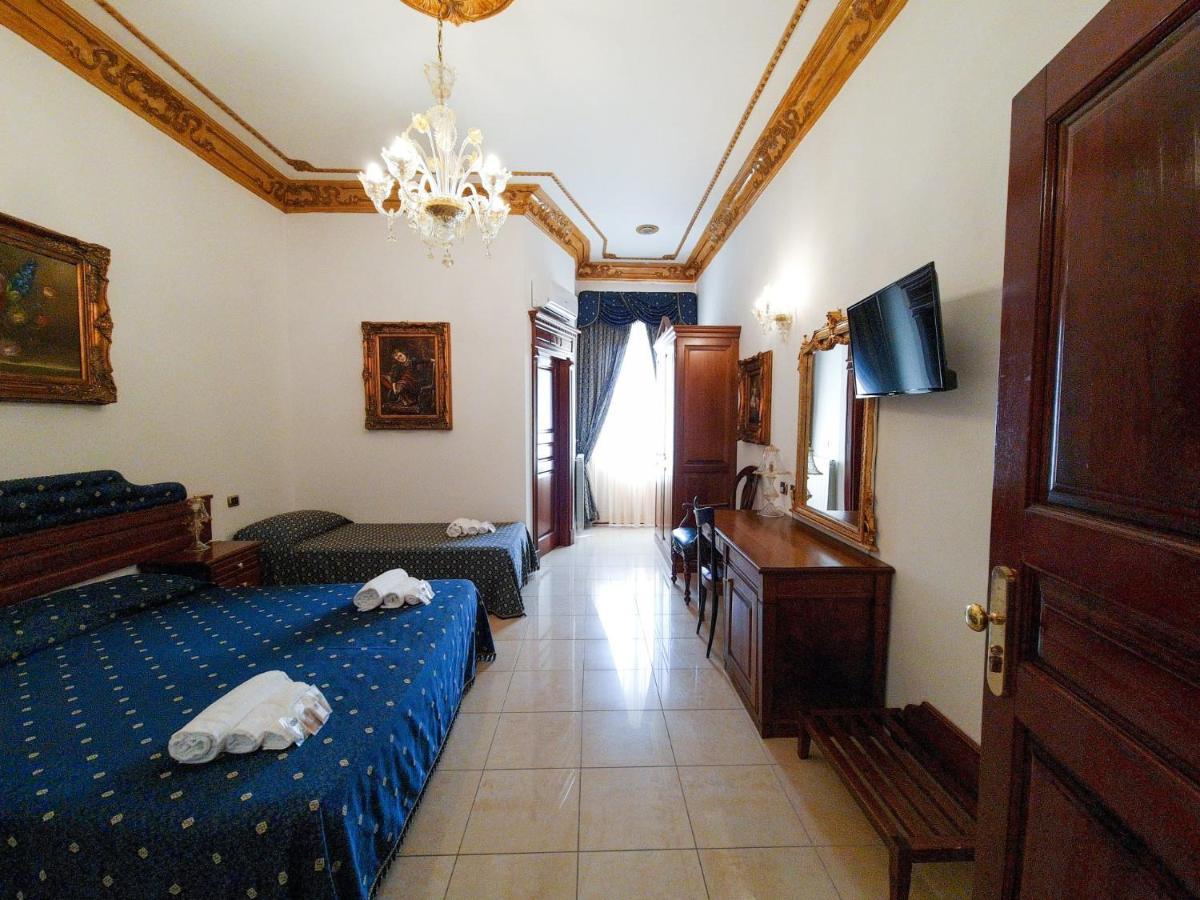 Euro Hotel إيغليزياس المظهر الخارجي الصورة
